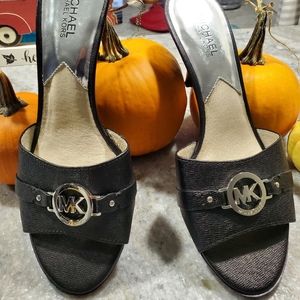 Michael Korea Black Peep Toe Pumps so. 9.5